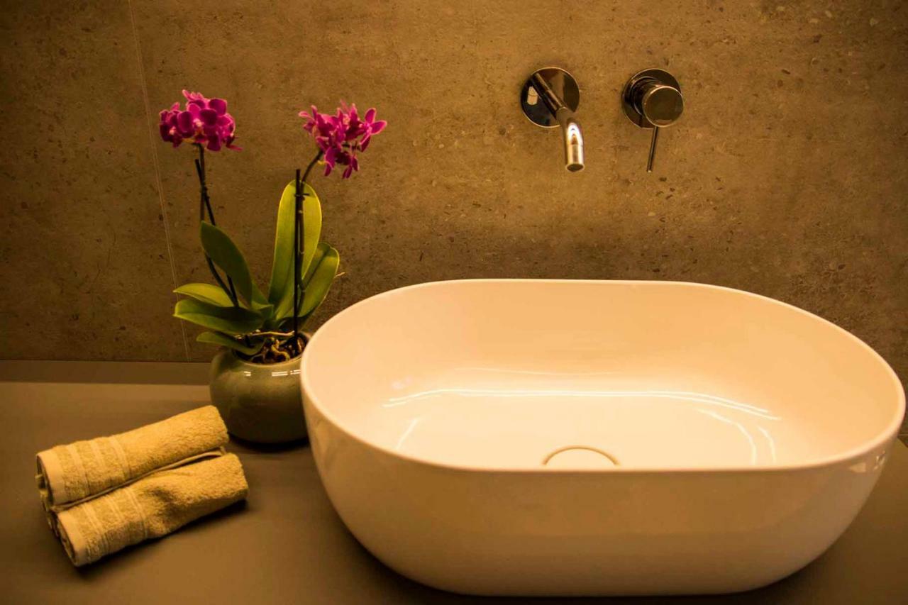 Apartamento Luxury Langhe Loft La Morra Exterior foto
